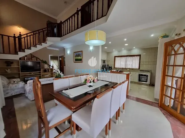 Casa com 408m² 4 quartos e 5 banheiros, à venda ou para alugar, no bairro Jardim Aquarius em São José dos Campos