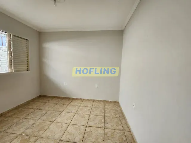 Casa com 250m² 4 quartos e 2 banheiros, à venda, no bairro Parque Mãe Preta em Rio Claro