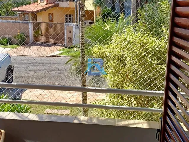 Casa com 288m² 4 quartos e 6 banheiros, à venda, no bairro Parque da Hípica em Campinas
