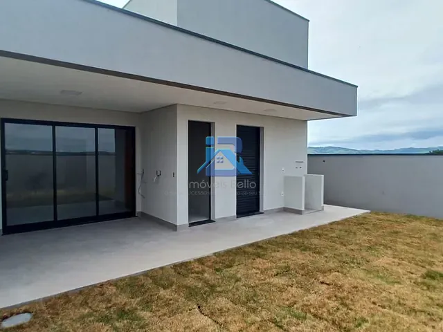 Casa com 250m² 3 quartos e 2 banheiros, à venda, no bairro Reserva do Parque em Itatiba