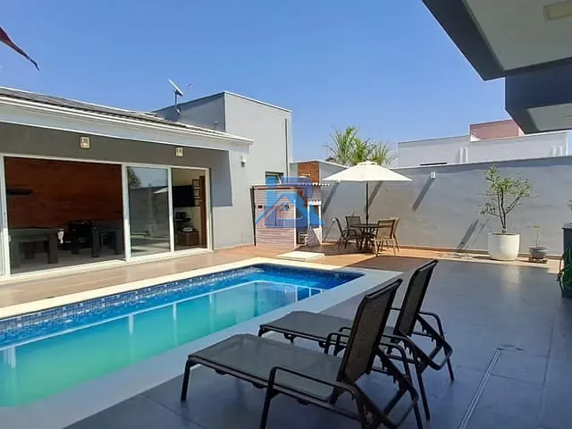 Casa 3 quartos e 4 banheiros, à venda, no bairro Loteamento Residencial Dolce Vita em Itatiba
