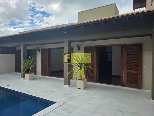 Casa com 408m² 5 quartos e 6 banheiros, à venda, no bairro Village La Montagne em São José do Rio Preto
