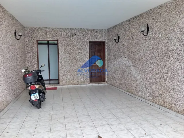 Casa com 950m² 3 quartos e 4 banheiros, à venda, no bairro Jardim Esplanada em São José dos Campos