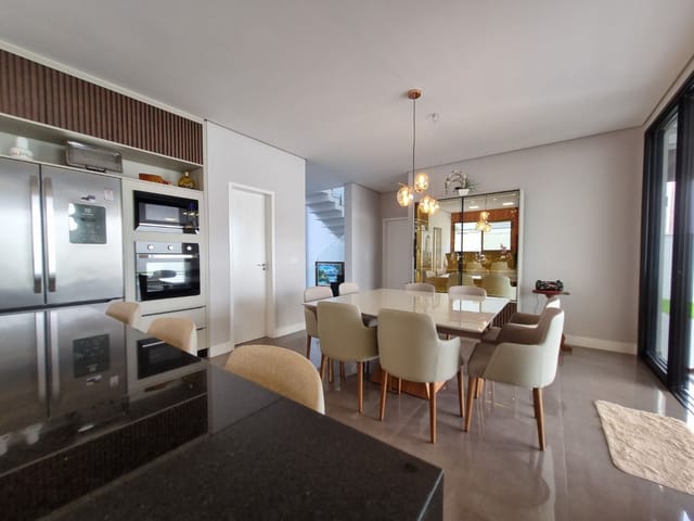 Casa com 481m² 3 quartos e 5 banheiros, à venda, no bairro Condomínio Residencial Alphaville II em São José dos Campos
