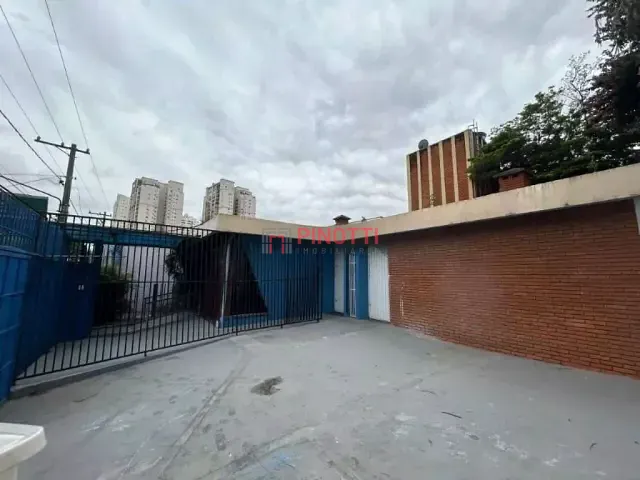 Casa 1 quarto e 9 banheiros, para alugar, no bairro Nova Petrópolis em São Bernardo do Campo