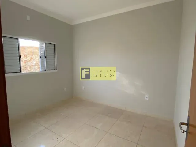 Casa com 170m² 2 quartos e 1 banheiro, para alugar, no bairro Bela aurora em Cedral