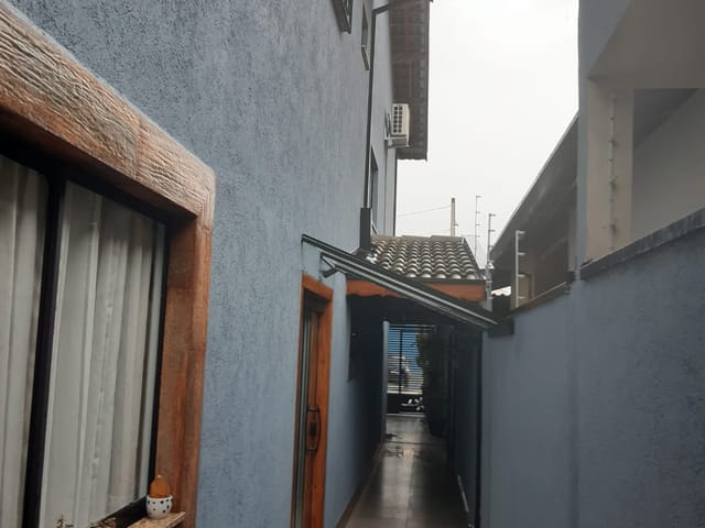 Casa com 125m² 4 quartos e 2 banheiros, à venda, no bairro Residencial San Marino em Taubaté