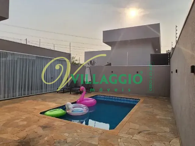 Casa com 270m² 2 quartos e 3 banheiros, à venda, no bairro Centro em Bady Bassitt