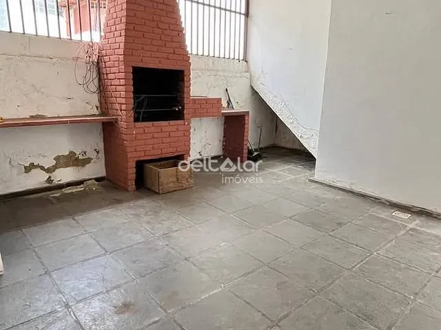 Casa com 250m² 4 quartos e 3 banheiros, à venda, no bairro Santa Amélia em Belo Horizonte