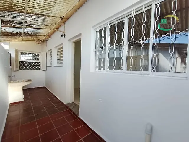 Casa com 250m² 1 quarto e 1 banheiro, para alugar, no bairro Jardim do Trevo em Campinas