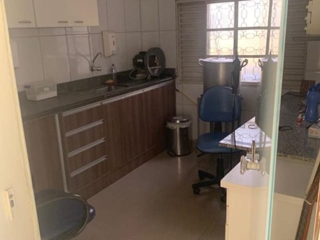Casa com 260m² 2 quartos e 3 banheiros, à venda, no bairro Jardim Nova Itapevi em Itapevi