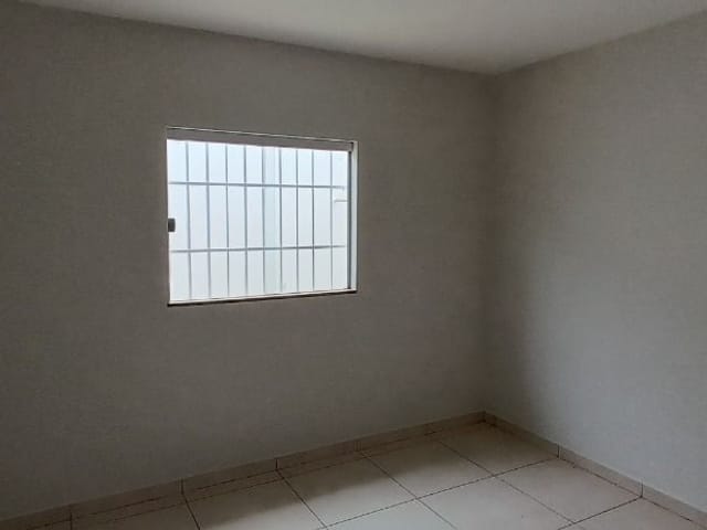 Foto do Casa - Casa com 4 dormitórios para alugar, 143 m² por R$ 1.527,32/mês - Mangueiras - Uberaba/MG | ZUCATO IMOBILIARIA LTDA