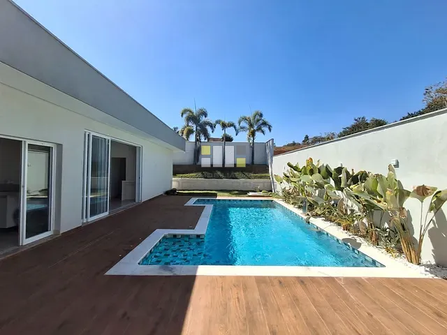 Casa com 490m² 4 quartos e 4 banheiros, à venda, no bairro Parque Fortaleza em Nova Odessa