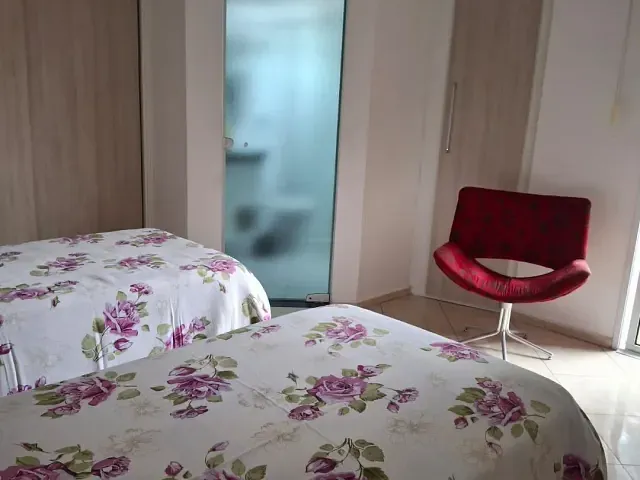 Casa 3 quartos e 4 banheiros, à venda, no bairro Cerâmica em São Caetano do Sul