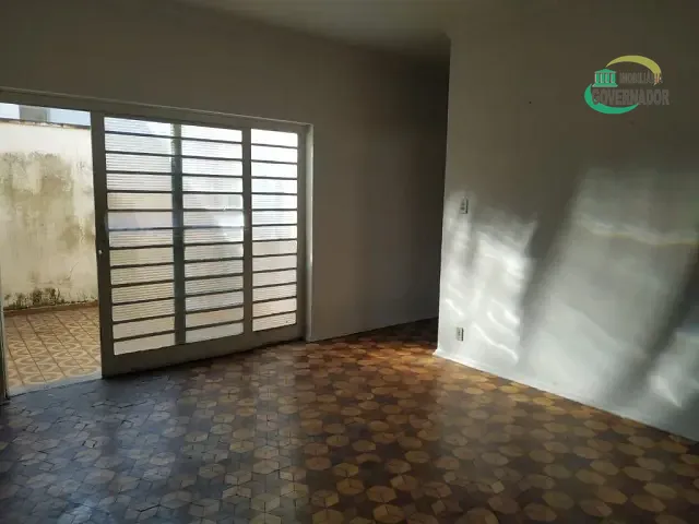 Casa com 440m² 4 quartos e 3 banheiros, à venda, no bairro Vila Industrial em Campinas