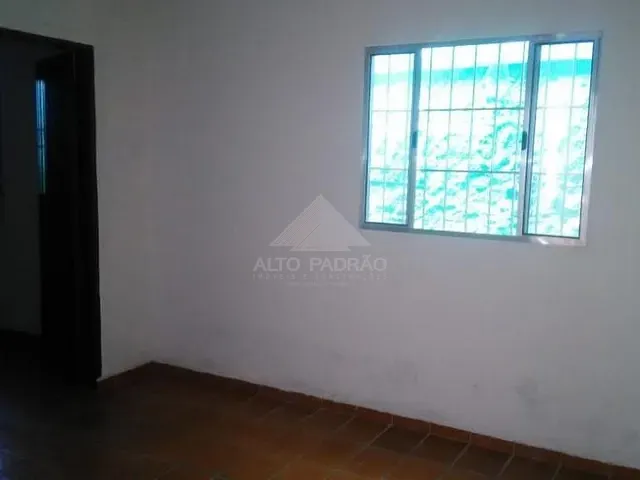 Casa com 441m², à venda, no bairro Jardim Pilar em Mauá