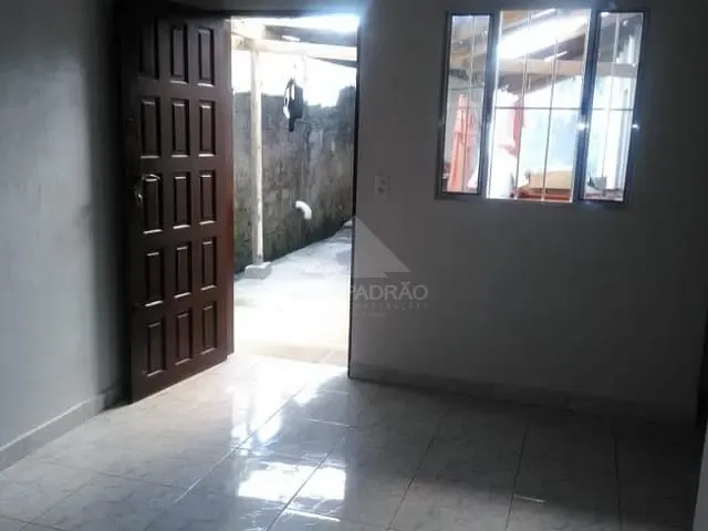 Casa com 441m², à venda, no bairro Jardim Pilar em Mauá
