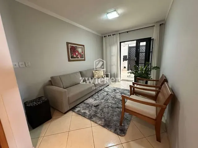 Casa com 235m² 4 quartos e 5 banheiros, à venda, no bairro Vila Santa Luzia em Bauru