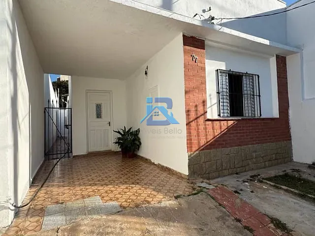 Casa com 156m² 3 quartos e 2 banheiros, à venda ou para alugar, no bairro Anhangabaú em Jundiaí