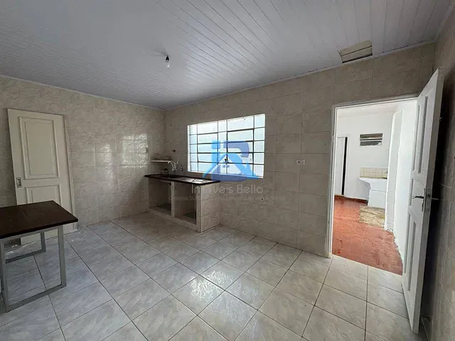 Casa com 156m² 3 quartos e 2 banheiros, à venda ou para alugar, no bairro Anhangabaú em Jundiaí