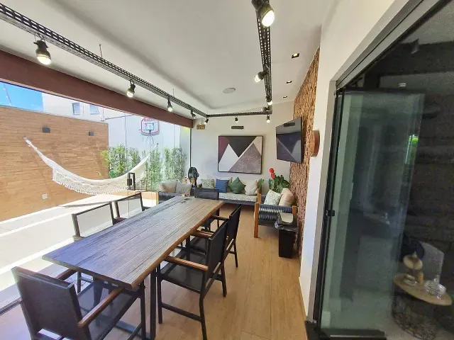 Casa com 205m² 3 quartos e 1 banheiro, à venda, no bairro Parque Rural Fazenda Santa Cândida em Campinas