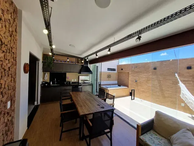 Casa com 205m² 3 quartos e 1 banheiro, à venda, no bairro Parque Rural Fazenda Santa Cândida em Campinas