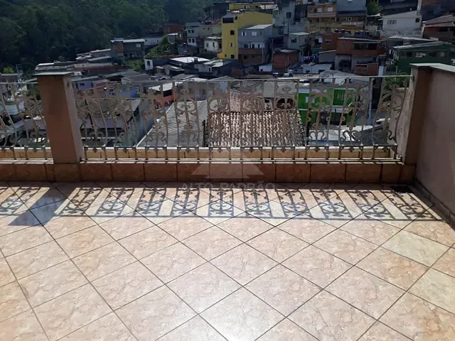 Casa com 168m² 3 quartos e 3 banheiros, à venda, no bairro Jardim Miranda D Aviz em Mauá