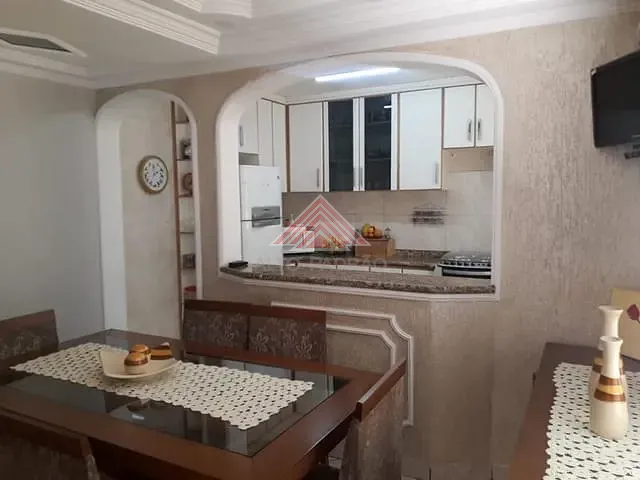 Casa com 168m² 3 quartos e 3 banheiros, à venda, no bairro Jardim Miranda D Aviz em Mauá