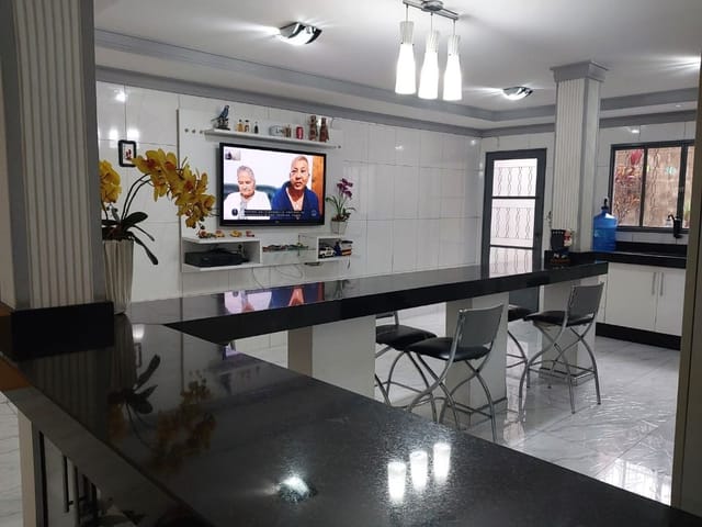 Casa com 250m² 3 quartos e 1 banheiro, à venda, no bairro Bosque de Jandira em Jandira