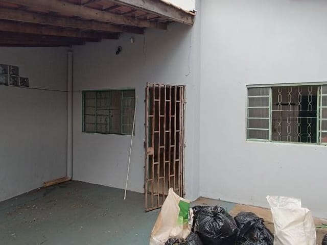 Foto do Casa - Casa com 2 dormitórios para alugar, 84 m² por R$ 934,81/mês - Mangueiras - Uberaba/MG | ZUCATO IMOBILIARIA LTDA