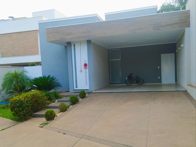 Casa com 362m² 3 quartos e 2 banheiros, à venda, no bairro Parque Residencial Damha em Araraquara