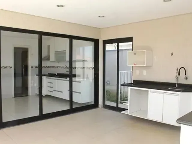 Casa 4 quartos e 5 banheiros, para alugar, no bairro Swiss Park em Campinas