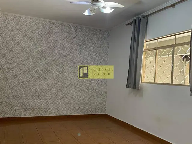 Casa com 220m² 3 quartos e 2 banheiros, à venda, no bairro Jardim do Bosque em São José do Rio Preto