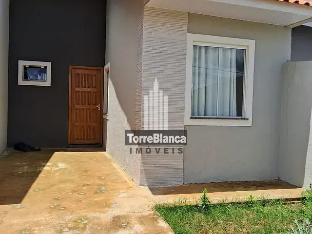 Casa 2 quartos e 1 banheiro, à venda, no bairro Cará-Cará em Ponta Grossa
