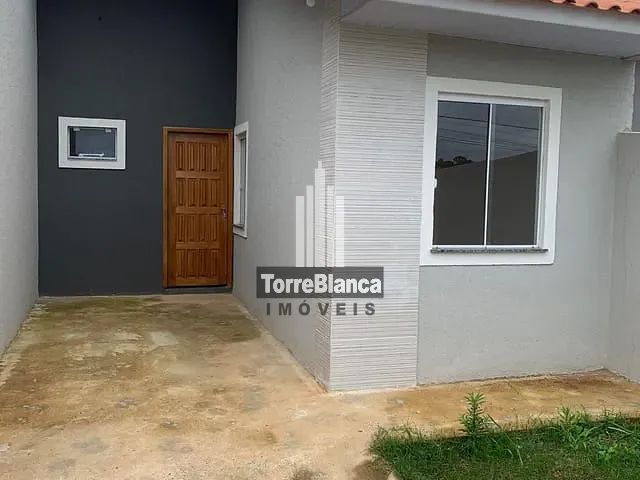 Casa 2 quartos e 1 banheiro, à venda, no bairro Cará-Cará em Ponta Grossa
