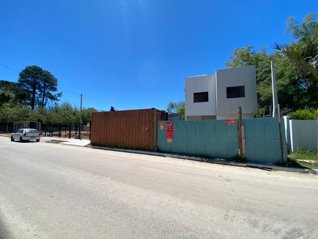 Casa 3 quartos e 3 banheiros, à venda, no bairro Laranjal em Pelotas
