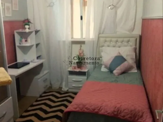 Casa com 120m² 2 quartos e 1 banheiro, à venda, no bairro Parque dos Príncipes em Jacareí