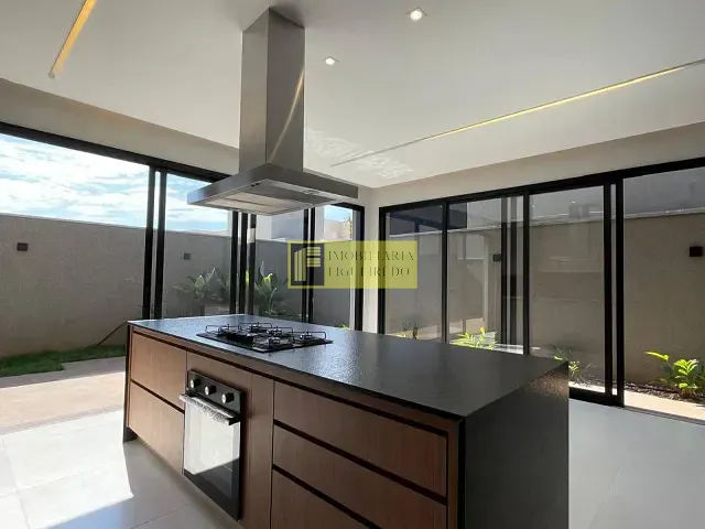 Casa com 276m² 3 quartos e 4 banheiros, à venda, no bairro Residencial Maria Júlia em São José do Rio Preto