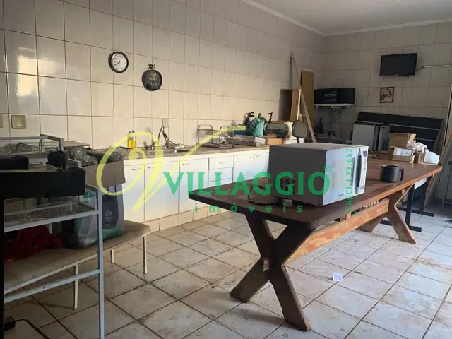 Casa com 236m² 3 quartos e 3 banheiros, à venda ou para alugar, no bairro Vila Ercília em São José do Rio Preto