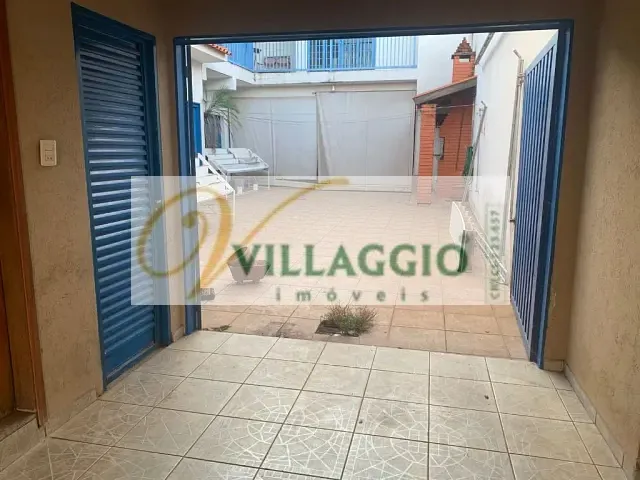 Casa com 236m² 3 quartos e 3 banheiros, à venda ou para alugar, no bairro Vila Ercília em São José do Rio Preto