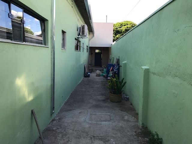 Foto do Casa - Casa com 2 dormitórios para alugar por R$ 950,00/mês - Parque das Américas - Uberaba/MG | ZUCATO IMOBILIARIA LTDA