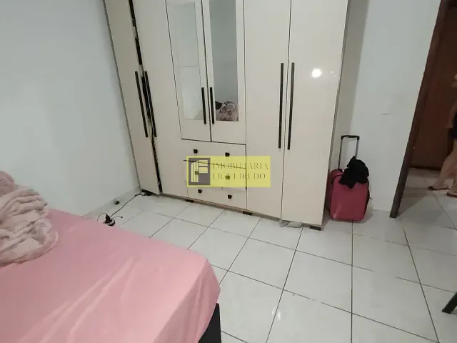 Casa 2 quartos e 2 banheiros, para alugar, no bairro Jardim Santo Antônio em São José do Rio Preto