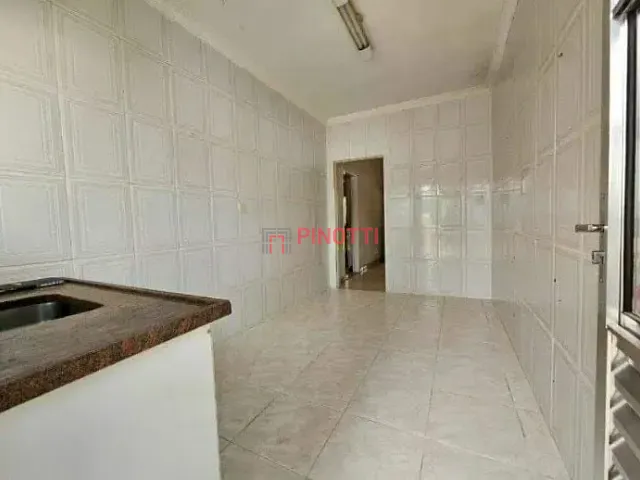 Casa 3 quartos e 2 banheiros, à venda, no bairro Jardim Nova Petrópolis em São Bernardo do Campo