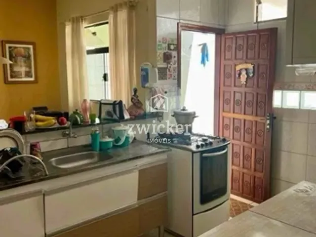Casa com 180m² 3 quartos e 3 banheiros, à venda, no bairro Jardim Olímpico em Bauru