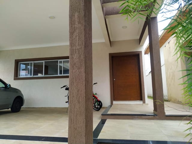 Casa com 275m² 3 quartos e 2 banheiros, à venda, no bairro Loteamento Residencial Campos do Conde II em Tremembé