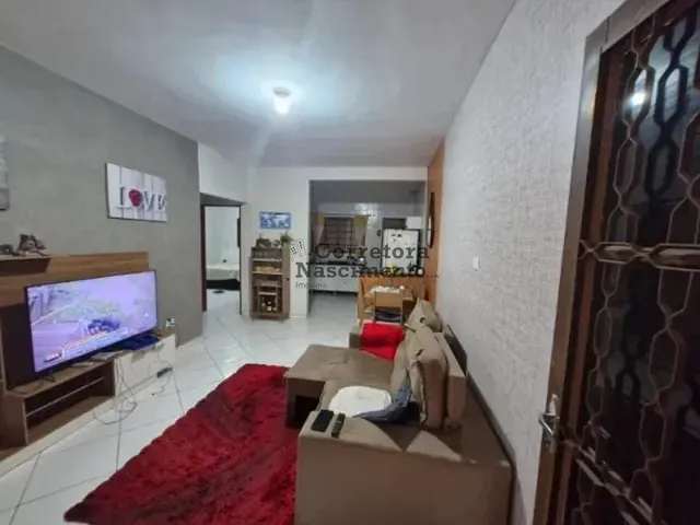 Casa com 280m² 2 quartos e 1 banheiro, à venda, no bairro Jardim Santa Marina em Jacareí