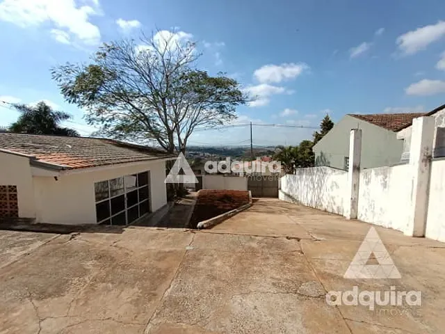Casa com 500m² 3 quartos e 4 banheiros, à venda, no bairro Oficinas em Ponta Grossa