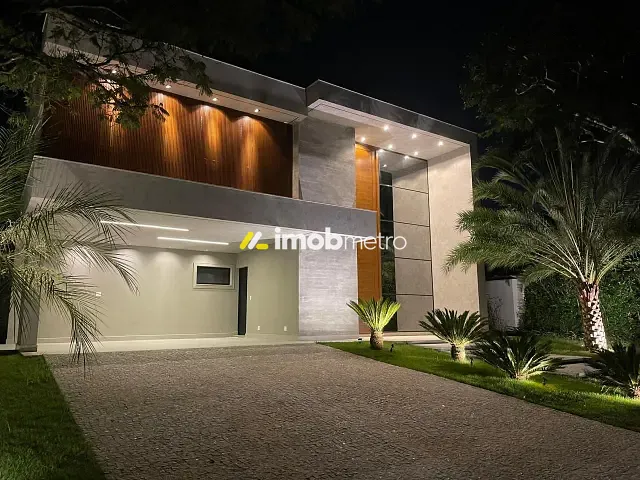 Casa com 685m² 4 quartos e 6 banheiros, à venda, no bairro Alphaville em Campinas