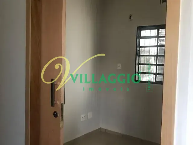 Casa com 266m², para alugar, no bairro Santos Dumont em São José do Rio Preto