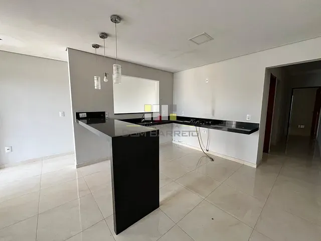 Casa com 125m², à venda, no bairro Parque Residencial Salerno (Nova Veneza) em Sumaré